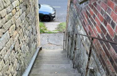 2 bedroom Hidden Gem in Stamford with parking - Foto 44