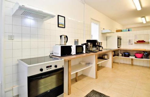 Beautiful Home In Méjannes-Le-Clap - Photo 18