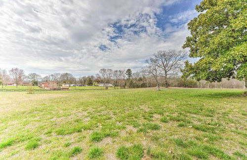 Elegant and Spacious Retreat about 18 Mi to Lake Norman! - Photo 30