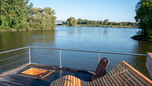 Tiny Hausboot Schwarzwald Maidle mit Dachterrasse und Kamin - Foto 3