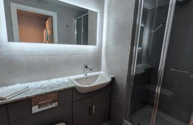 For Students Only West End in Glasgow - Photo 11