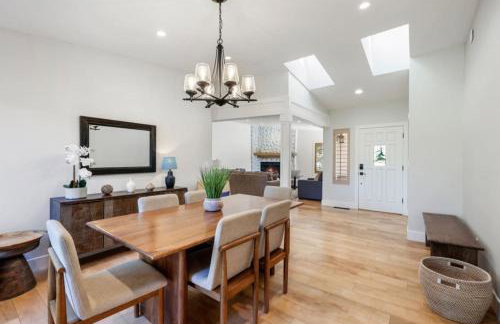 Summit Lodge- Sleeps 10, 4 Full Bath, Pet Friendly - Foto 3