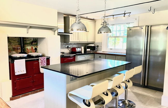 The Estate - 11 Bed - Sleeps 22 - Private Garden - Foto 14