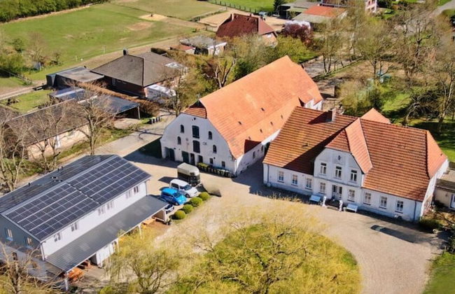 Northern Lights Modern Retreat - Photo 26