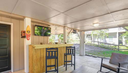 Lovely Emerald Isle Home, Walk to Beach! - Foto 2