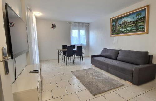 Le Cosy Wiener *Paris*Gare à 300 m*Disneyland* - Foto 1