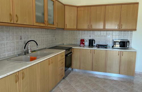 Ourania Apartments - Photo 2