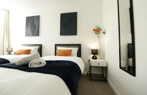 d-Entire 2-Bedroom Apartment in the bustling City Centre WIFI TRAIN & BUS STATION - Foto 25