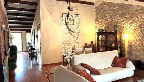 Les Golfes de Can Mascarbo, mimar-te en un confortable espai - Foto 1