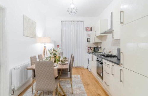 Charming London Flat Near Wembley Parks & Garden - Foto 8