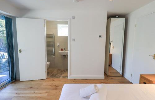 Striding Home - Foto 46