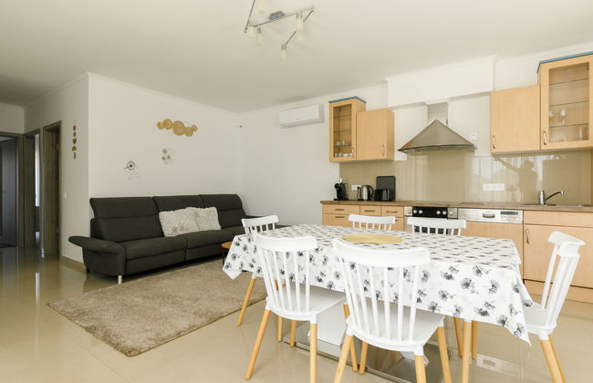 2 bedroom Apartment in Balatonszárszó with garden - Photo 17