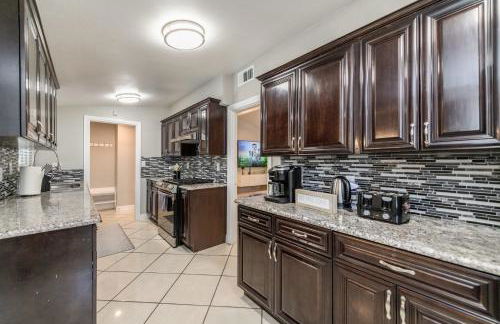 Disneyland Dream Villa 5 BR 3 BA Arcade Games - Foto 31