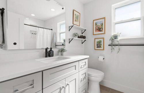 South Austin Pool & Sauna 4BR w Firepit & Playroom - Foto 46