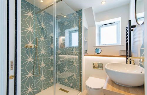 Wheelwrights Cottage by Bloom Stays - Photo 11