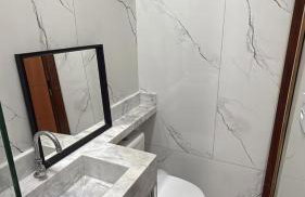 Casa para alugar no período da cop 30 , 3 minutos de onde serão realizados os eventos climáticos, casa ampla com garagem churrasqueira, piscina, terraço arejado, 3 quartos sendo 2 suítes climatizadas, sala com sofá cama e tv por assinatura - Foto 24