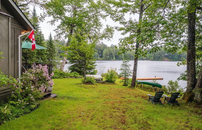 Bear Essentials Lakefront Hideaway - Foto 47