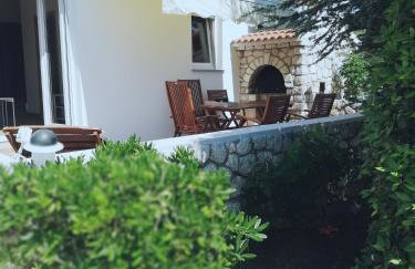 Lavender House - Photo 39