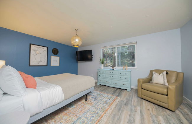 Alpine Bay by Avantstay 5mins To Diamond Peak Skiing w/ Expansive Deck - Foto 20