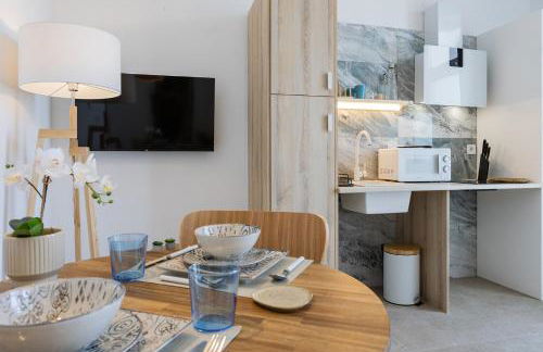 UY - Loft Valencia Acogedores y modernos estudios cerca de la estación Joaquín Sorolla - Photo 9