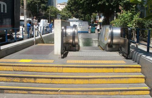Estúdio completo no Catete próximo ao metrô - Foto 13