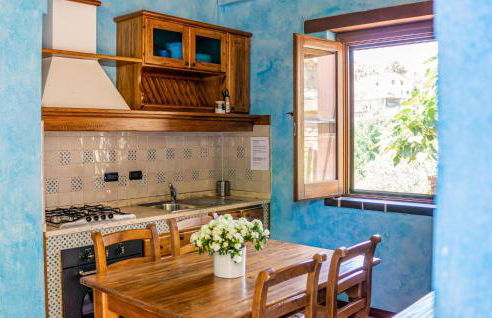 Awesome Apartment In Casal Velino - Foto 4