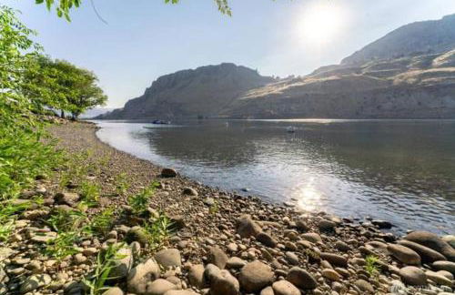 The Riverfront Resort - Foto 20