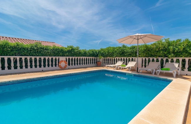 Villa Victoria in Cala en Porter - Photo 2