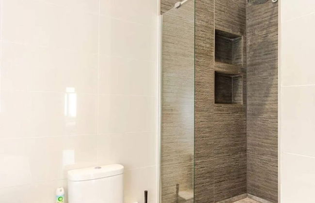 Stylish 2 Bedroom Apartment in Greenwich - Foto 16