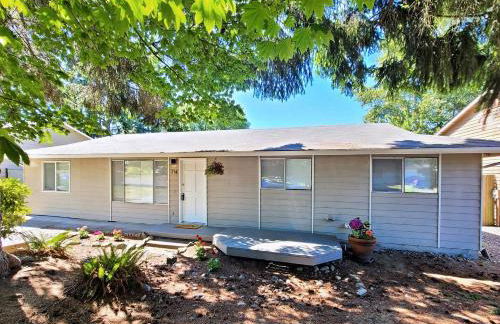 Beautiful Light-filled Farmhouse w swing & slide - Foto 42