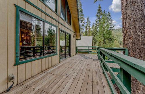 Near Northstar Wooded Retreat with Deck & Loft - Foto 31