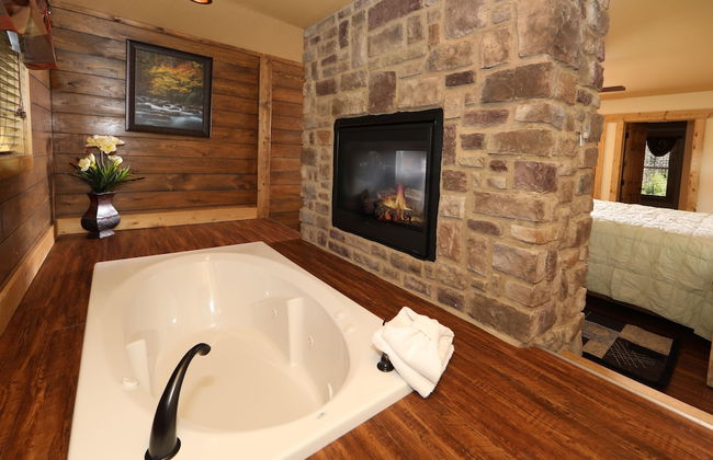 Above It All - Four Bedroom Cabin - Foto 19