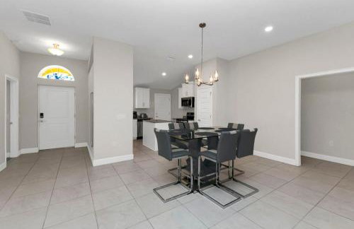 4BR Retreat Near Warm Mineral Springs & Beaches - Foto 10