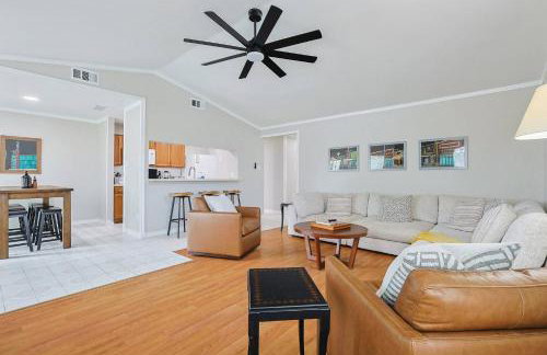 World Cup Family-Friendly Stay - Plenty of Parking - Foto 1