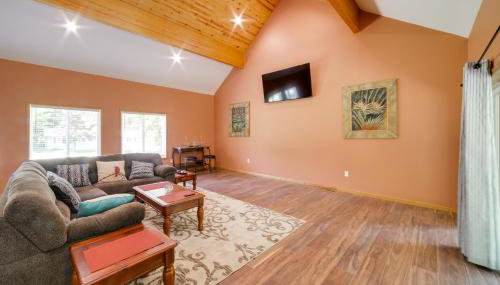 Spacious House on Half Acre Less Than 3 Mi to Beach! - Foto 4