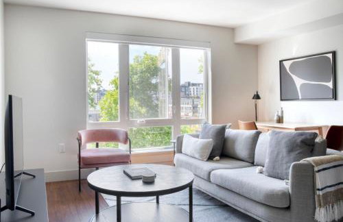 Bellevue jr 1br w gym cafe nr restaurants SEA-613 - Foto 1
