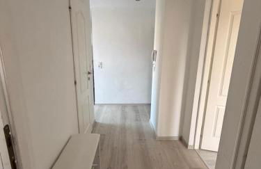 Kleines Appartment mit großer Terrasse - Foto 5