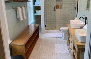 Duplex Farmhouse Rental Walk to Downtown - Foto 13