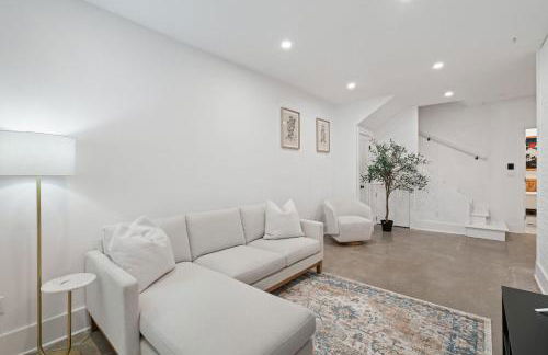 8ft Ceilings Basement Sauna Retreat - Foto 22