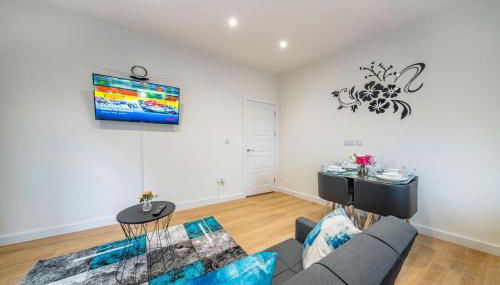 *16*b* setup for your most amazing & relaxed stay + Free Parking + Free Fast WiFi * - Foto 3