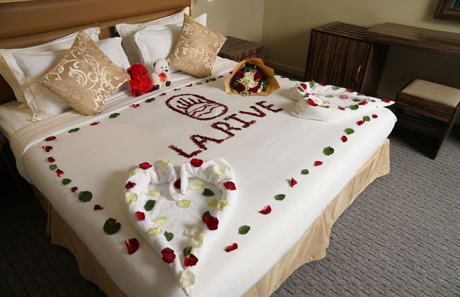 La Rive Hotels & Suites (Formerly known as Ghosn Al Banafsej) - Foto 1