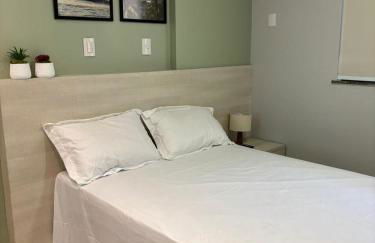 Lindo flat no Number One - Ponta Dareia com serviço de limpeza diaria - Foto 10