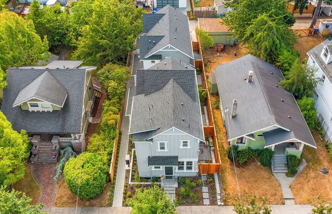 The Greenwood Gem - Photo 19