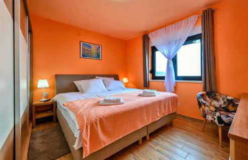 Gorgeous Home In Plesivica With Wifi - Foto 26