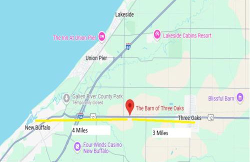 Barn of Three Oaks near Lake Michigan and Journeyman - Foto 24