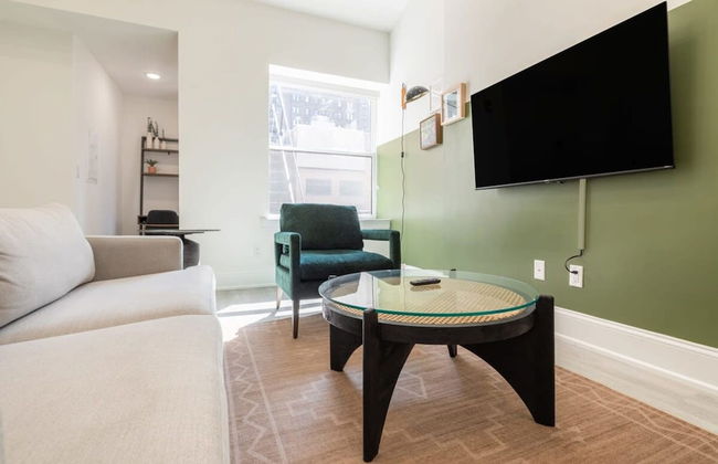 Sosuite 1BR Apt w W/d, Desk Alcove - Photo 29