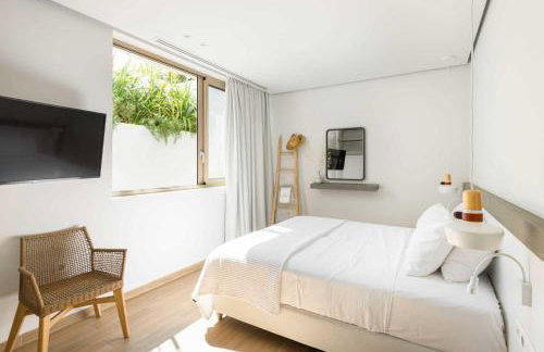 Luria Homes - Photo 30