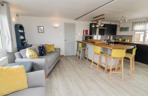 Porthwen Lodge - Photo 12