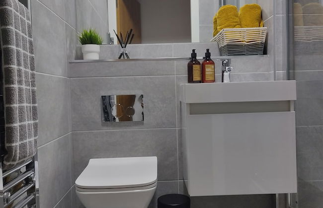 Fantastic Centrally Located 1 bed Apartment - Foto 16