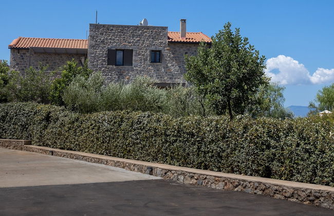 Searocks Exclusive Villas Resort - Photo 27